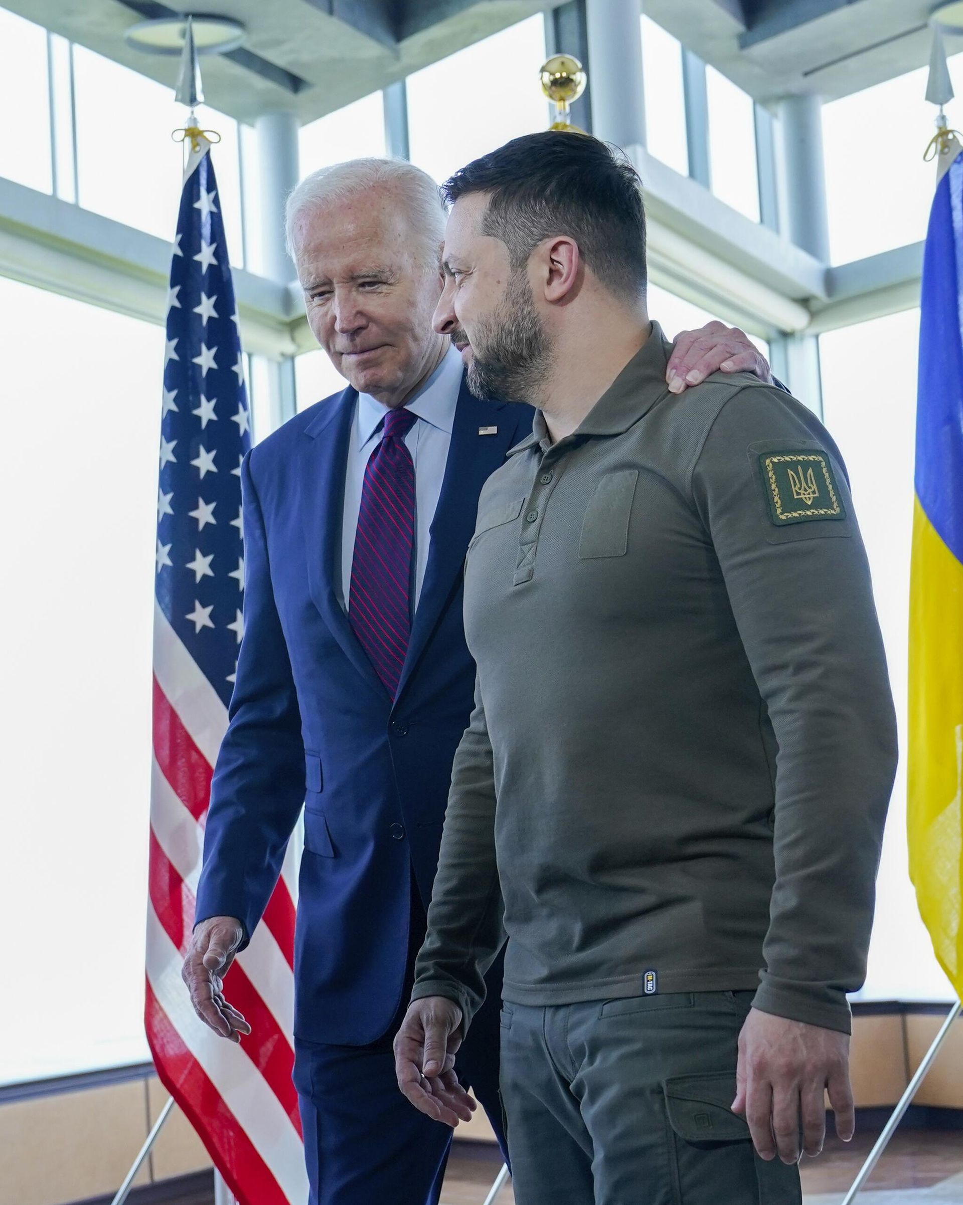 Президент США Джо Байден и президент Украины Владимир Зеленский во время встречи в Хиросиме, Япония Президент США Джо Байден и президент Украины Владимир Зеленский во время встречи в Хиросиме, Япония - РИА Новости, 1920, 29.08.2023
