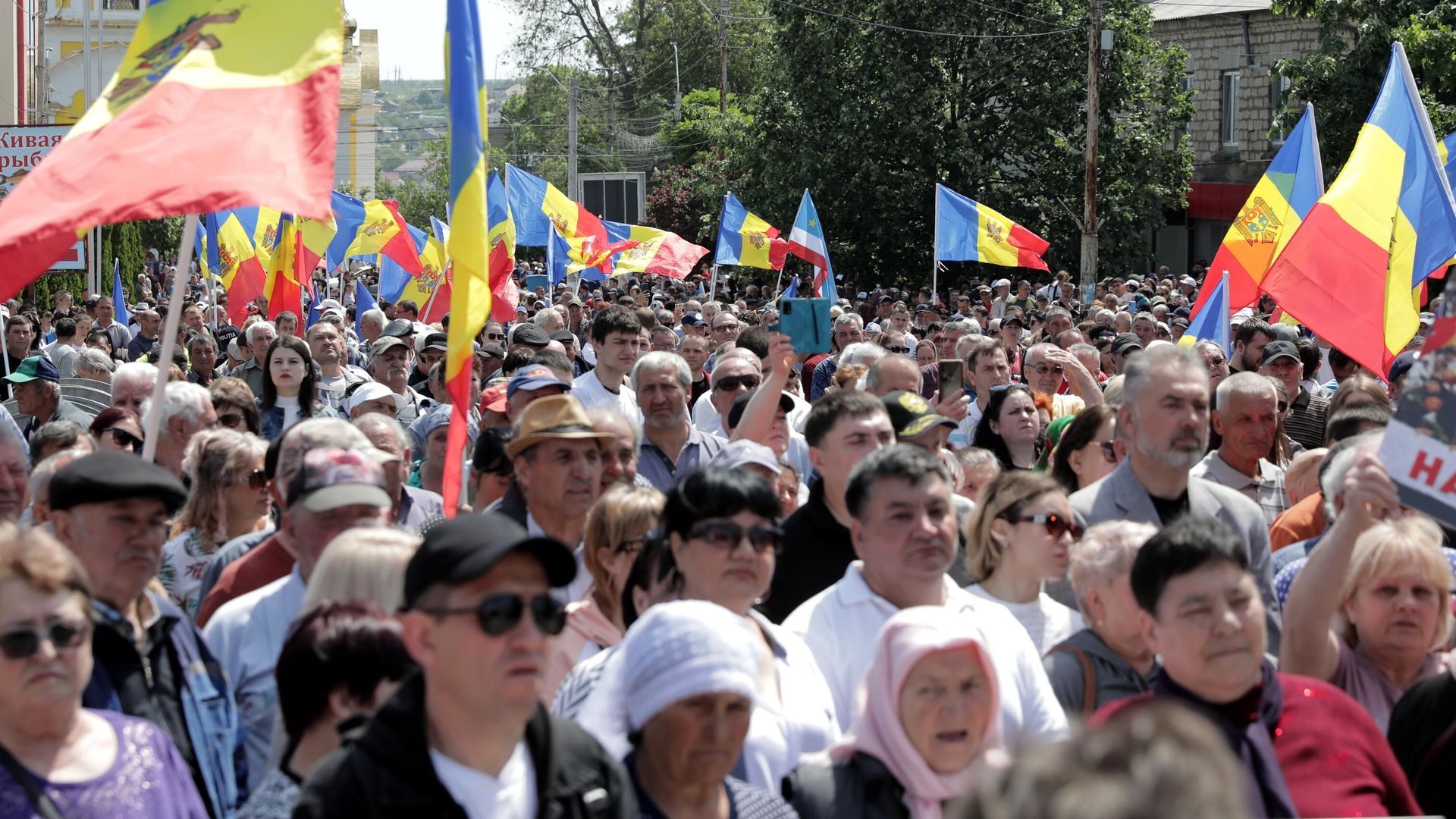 Участники митинга, организованного оппозиционной партией Шор Участники митинга, организованного оппозиционной партией Шор - РИА Новости, 1920, 21.05.2023