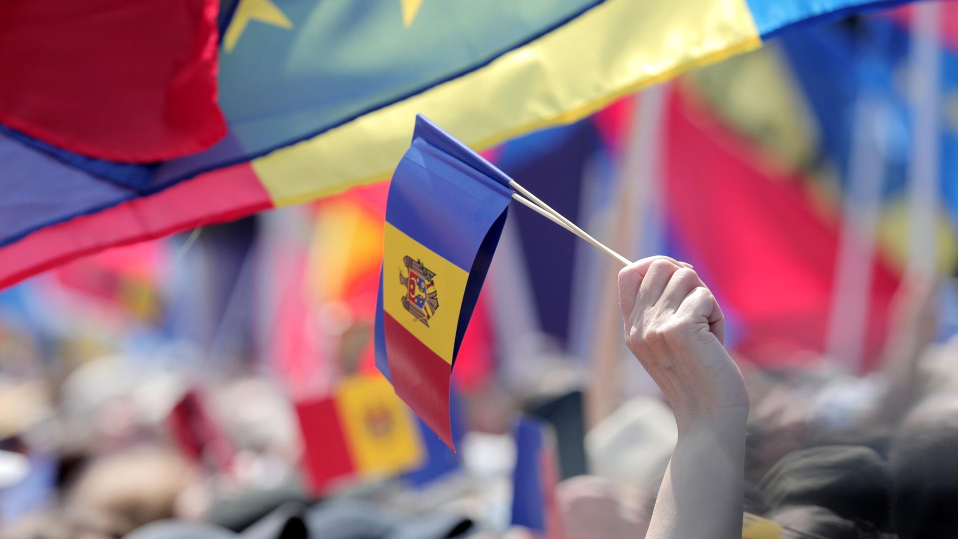 Участники митинга на площади Великого Национального Собрания в Кишиневе - РИА Новости, 1920, 21.06.2024
