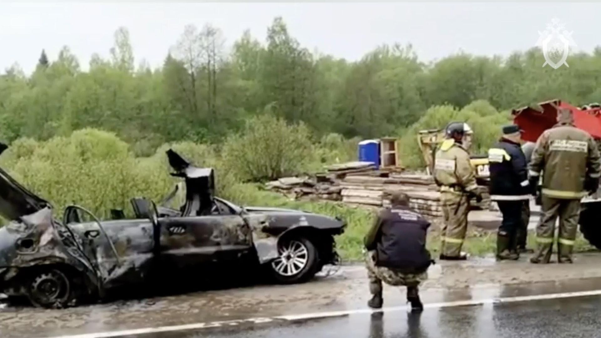 На месте ДТП в Рамешковском районе Тверской области. Кадр видео На месте ДТП в Рамешковском районе Тверской области. Кадр видео - РИА Новости, 1920, 21.05.2023