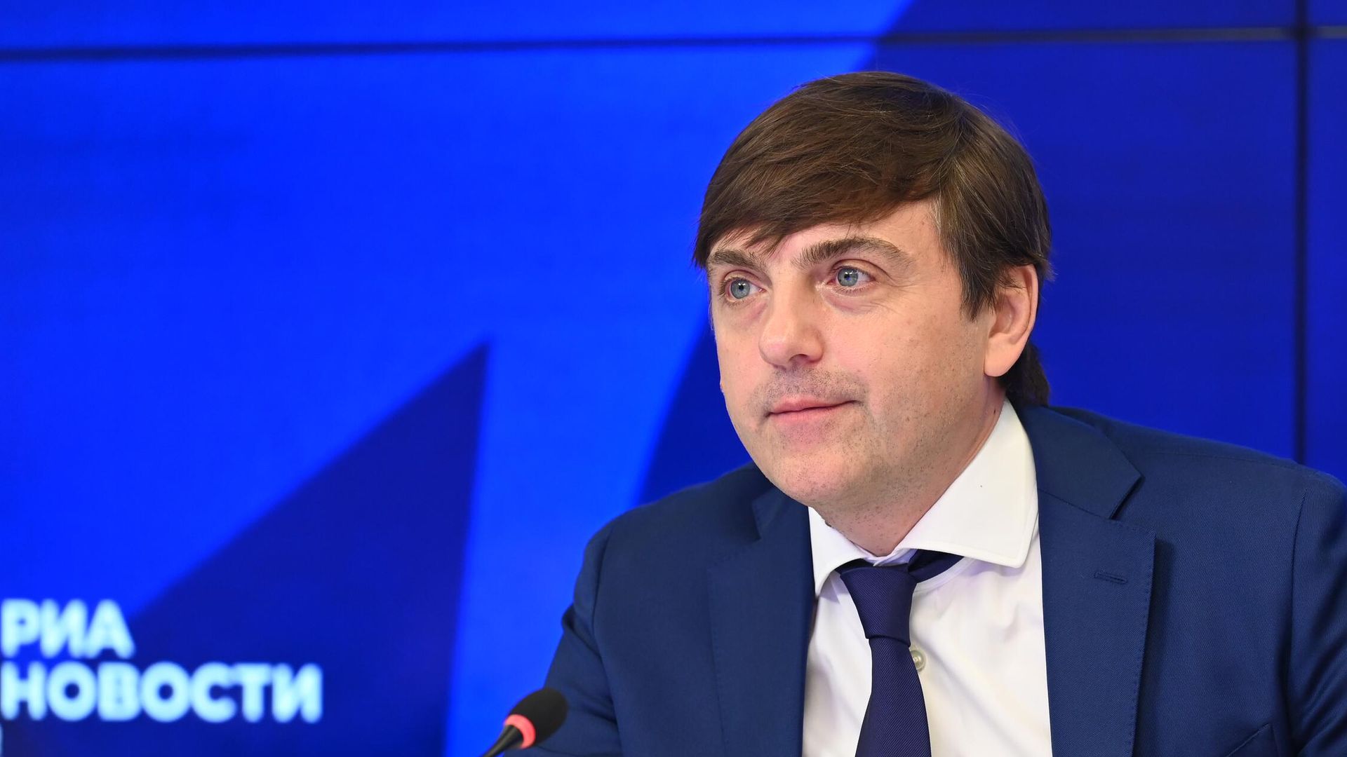 Пресс-конференция Министра просвещения Российской Федерации Сергея Кравцова на тему: Суверенная система образования: итоги учебного года Пресс-конференция Министра просвещения Российской Федерации Сергея Кравцова на тему: Суверенная система образования: итоги учебного года - РИА Новости, 1920, 25.05.2023