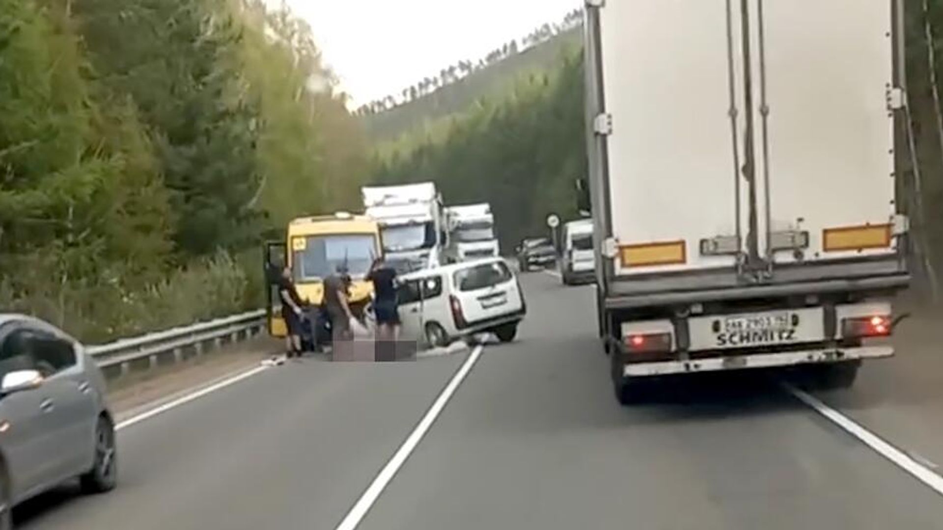 ДТП на федеральной трассе Байкал в Прибайкальском районе Бурятии ДТП на федеральной трассе Байкал в Прибайкальском районе Бурятии - РИА Новости, 1920, 02.06.2023
