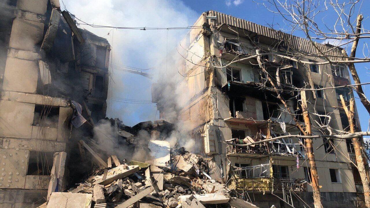 Последствия обстрела украинскими войсками в ЛНР Последствия обстрела украинскими войсками в ЛНР - РИА Новости, 1920, 06.06.2023