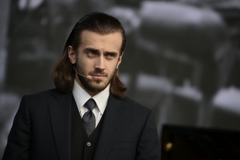 Актер Роман Сорокин в мультимедийном спектакле Нюрнберг. Текст на главной сцене книжного фестиваля Красная площадь