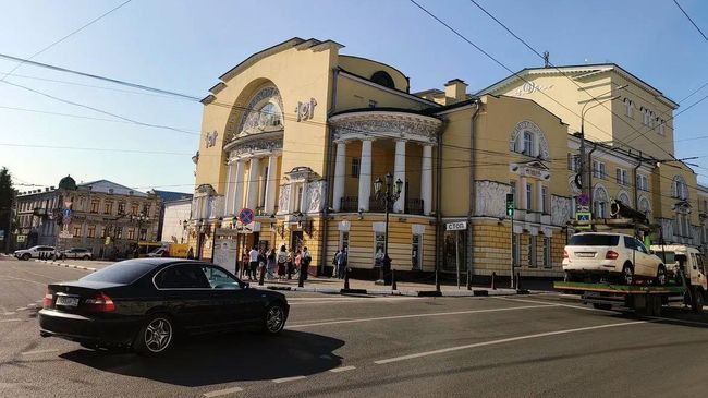 Первый русский драматический театр им. Волкова Первый русский драматический театр им. Волкова