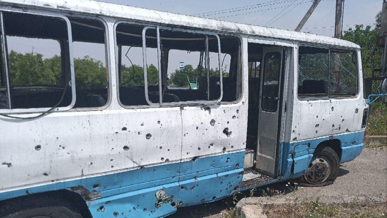 Последствия обстрела пункта эвакуации гражданских лиц в Голой Пристани Последствия обстрела пункта эвакуации гражданских лиц в Голой Пристани - РИА Новости, 1920, 08.06.2023