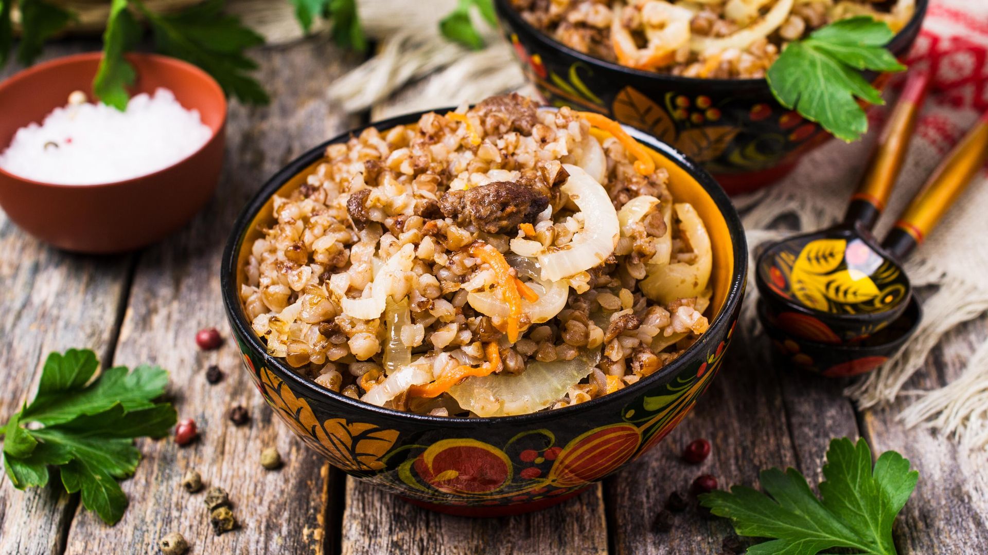 Гречневая каша с мясом и овощами Гречневая каша с мясом и овощами - РИА Новости, 1920, 12.06.2023