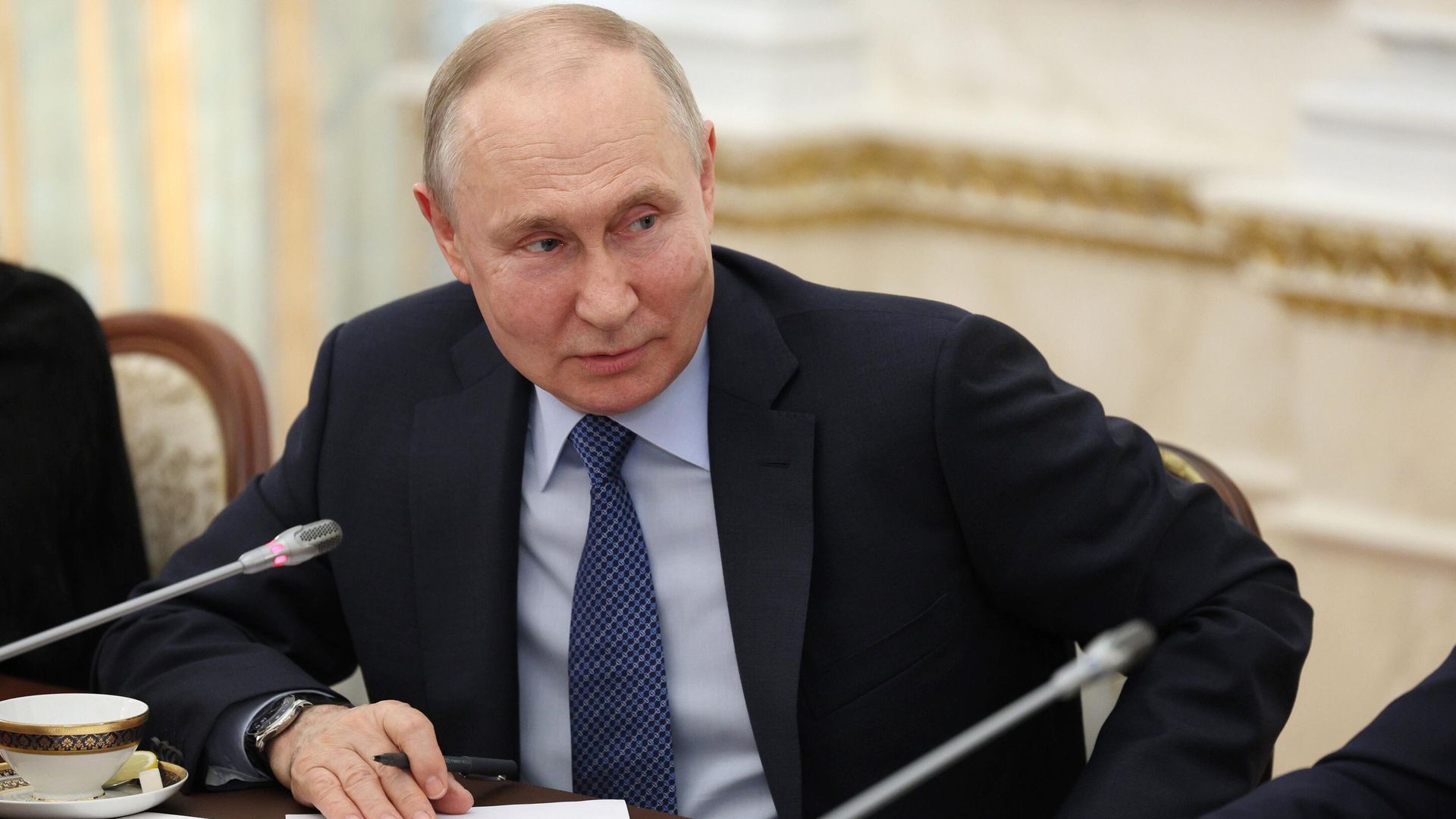 Президент России Владимир Путин проводит встречу с военными корреспондентами Президент России Владимир Путин проводит встречу с военными корреспондентами - РИА Новости, 1920, 13.06.2023