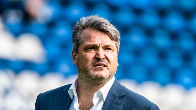 Главный тренер Факела Вадим Евсеев