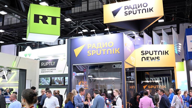 Студии радио Sputnik и телеканала RT Студии радио Sputnik и телеканала RT