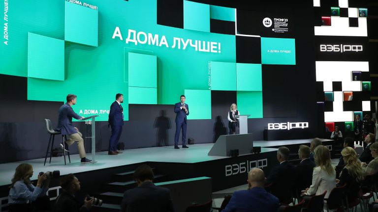 Сессия: А дома лучше! Сессия: А дома лучше!