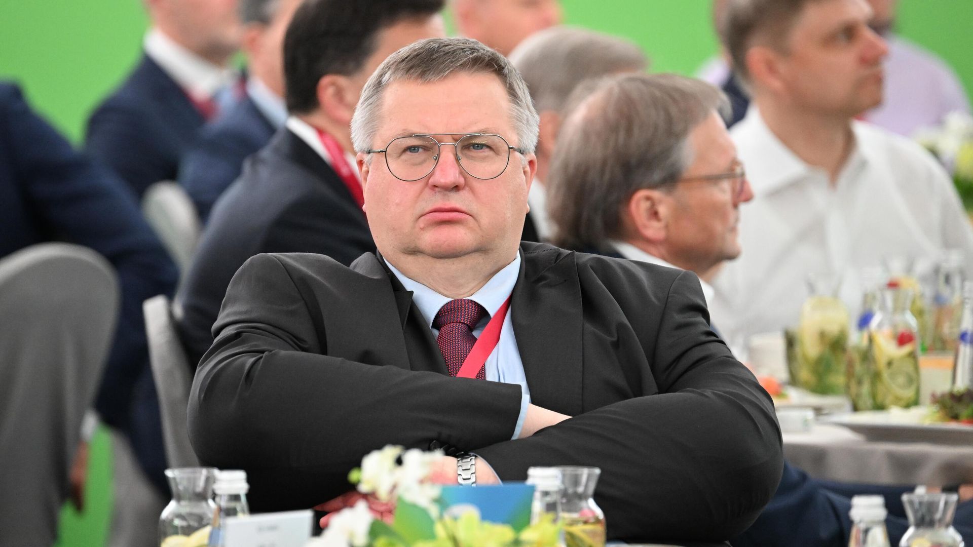 Заместитель Председателя Правительства Российской Федерации Алексей Оверчук Заместитель Председателя Правительства Российской Федерации Алексей Оверчук - РИА Новости, 1920, 28.07.2023