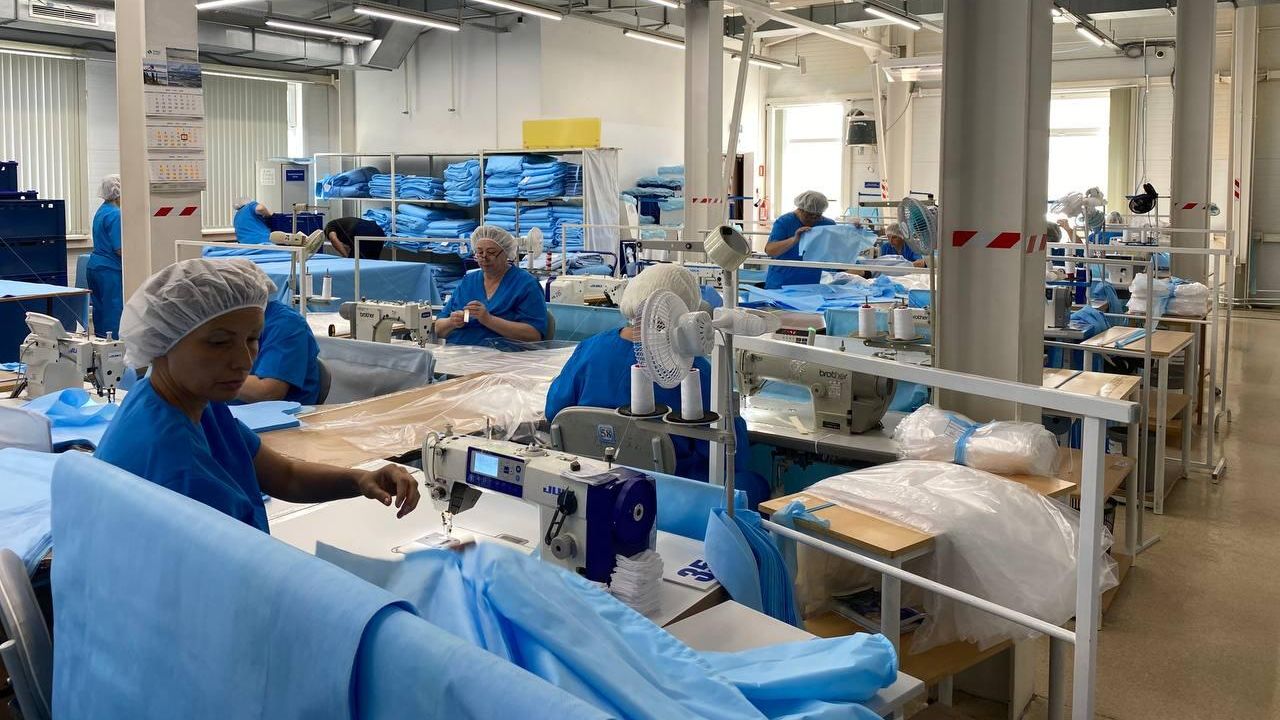 Запуск нового корпуса предприятия ООО Здравмедтех-Новосибирск Запуск нового корпуса предприятия ООО Здравмедтех-Новосибирск - РИА Новости, 1920, 16.06.2023