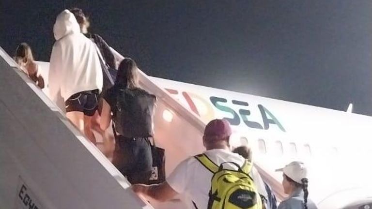 Первый чартерный рейс египетской авиакомпании Red Sea Airlines между Москвой и Шарм-эш-Шейхом Первый чартерный рейс египетской авиакомпании Red Sea Airlines между Москвой и Шарм-эш-Шейхом