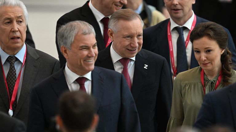 Губернатор Санкт-Петербурга Александр Беглов перед пленарным заседанием.
