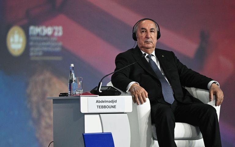 Президент Алжира Абдельмаджид Теббун на пленарном заседании Петербургского международного экономического форума Президент Алжира Абдельмаджид Теббун на пленарном заседании Петербургского международного экономического форума