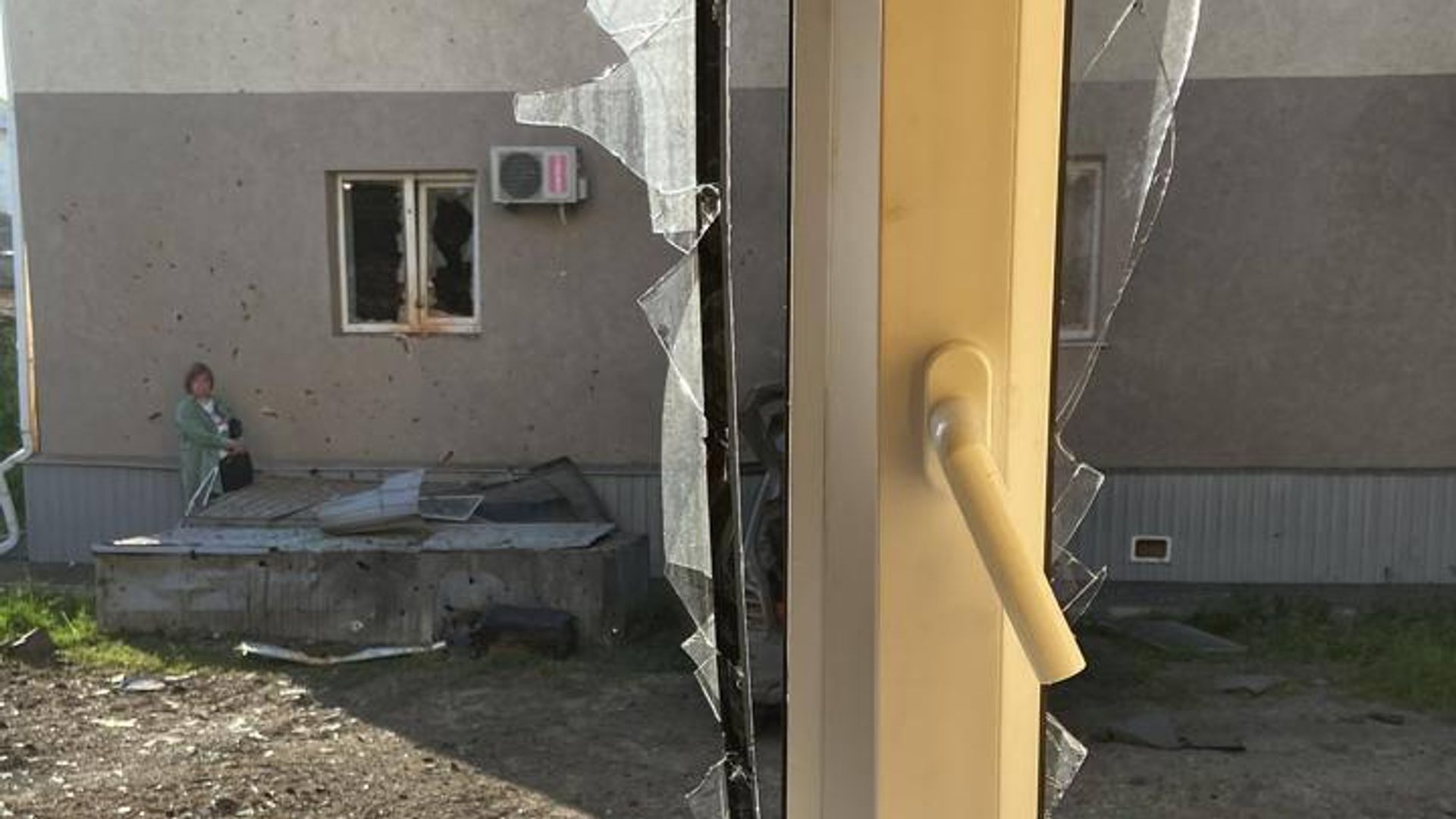 Последствия обстрела Валуйского городского округа Белгородской области Последствия обстрела Валуйского городского округа Белгородской области - РИА Новости, 1920, 19.06.2023
