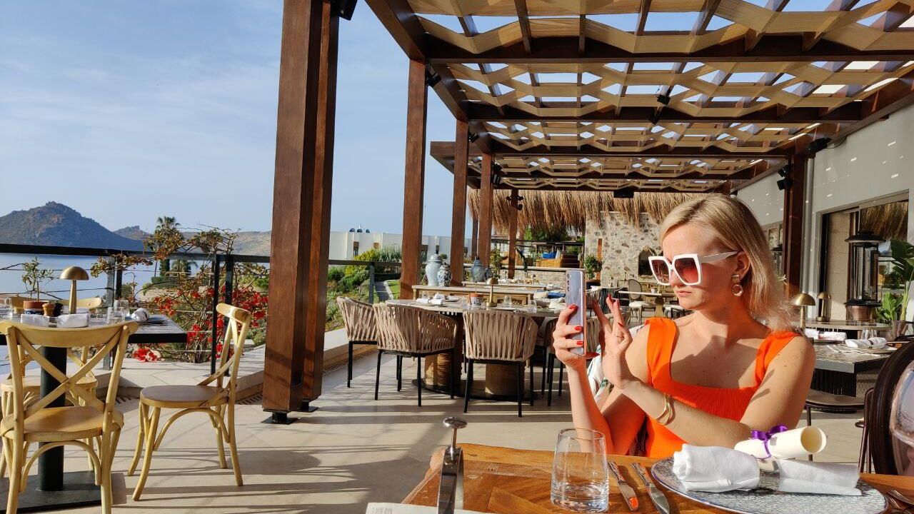 Бодрум. Ресторан отеля Allium Bodrum Resort & Spa с видом на Эгейское море Бодрум. Ресторан отеля Allium Bodrum Resort & Spa с видом на Эгейское море - РИА Новости, 1920, 21.03.2024