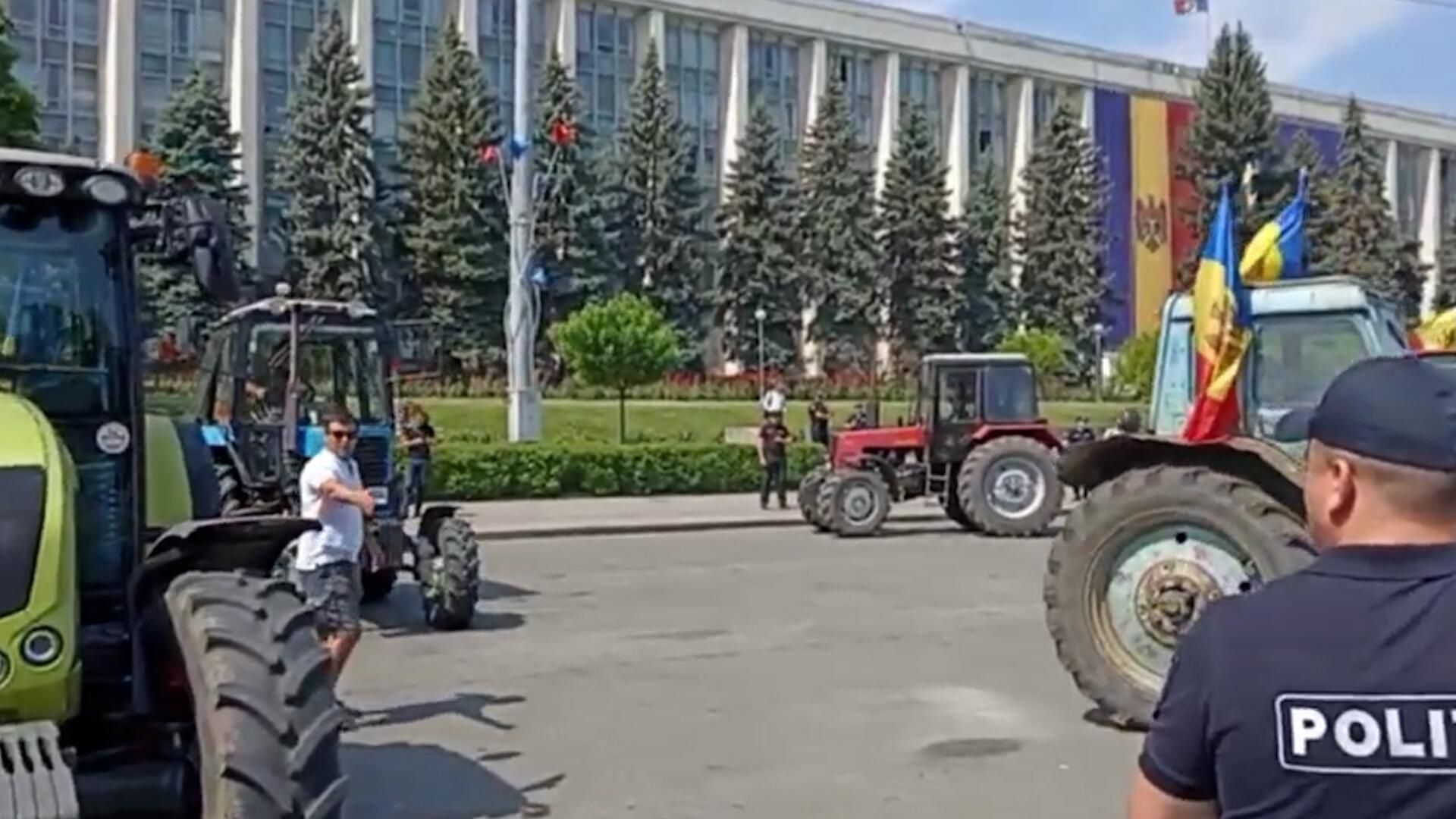 Протесты фермеров в Кишиневе Протесты фермеров в Кишиневе - РИА Новости, 1920, 20.06.2023