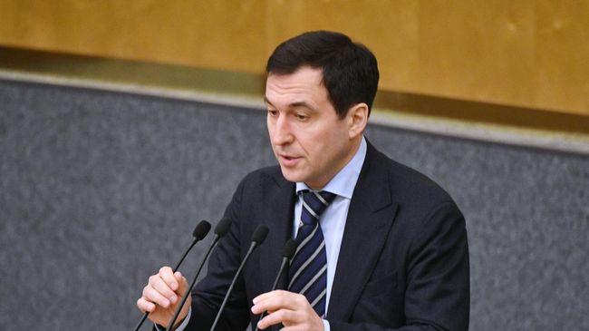 Пленарное заседание Госдумы РФ, Дмитрий Гусев