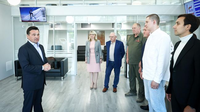 Воробьев показал общественным деятелям работу подмосковного фонда Защитники Отечества