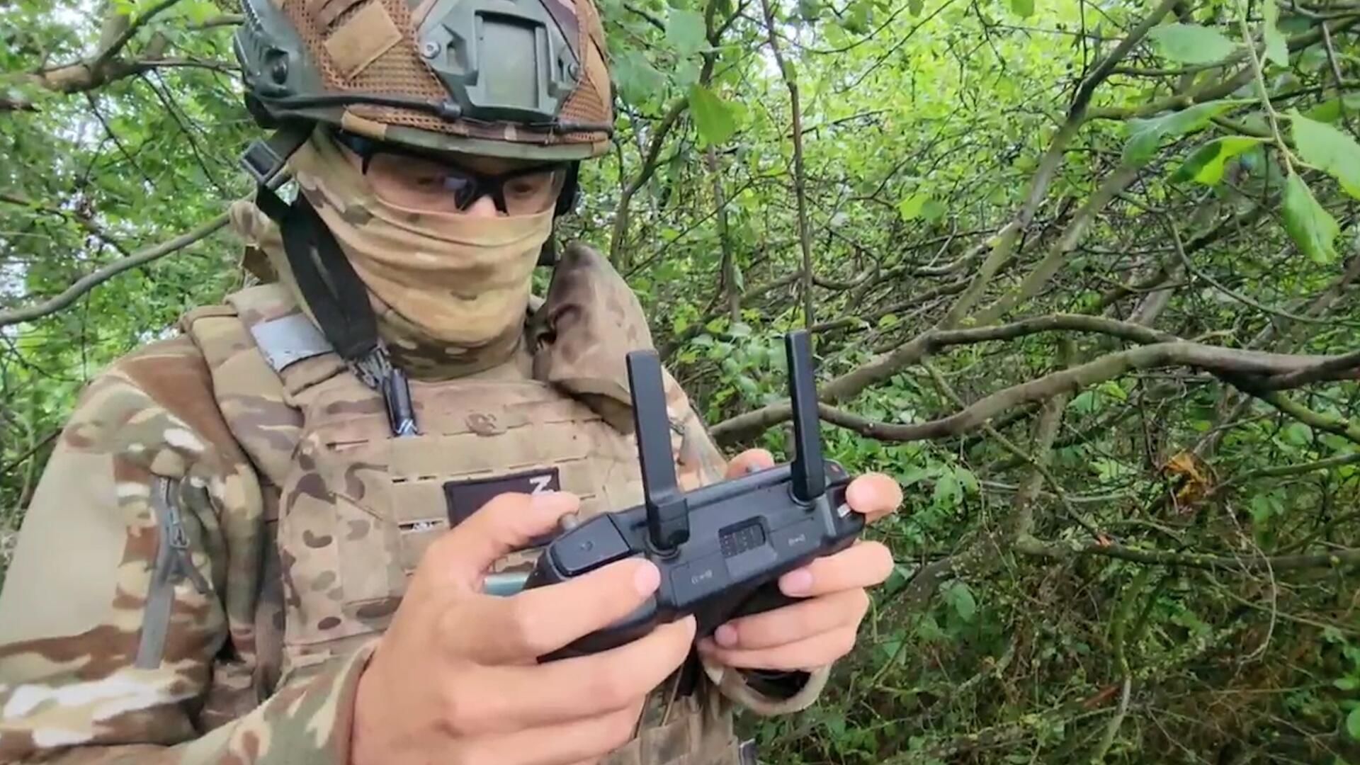 Боевая работа военных 200-й бригады Южной в районе Соледара в ДНР - РИА Новости, 1920, 01.07.2023