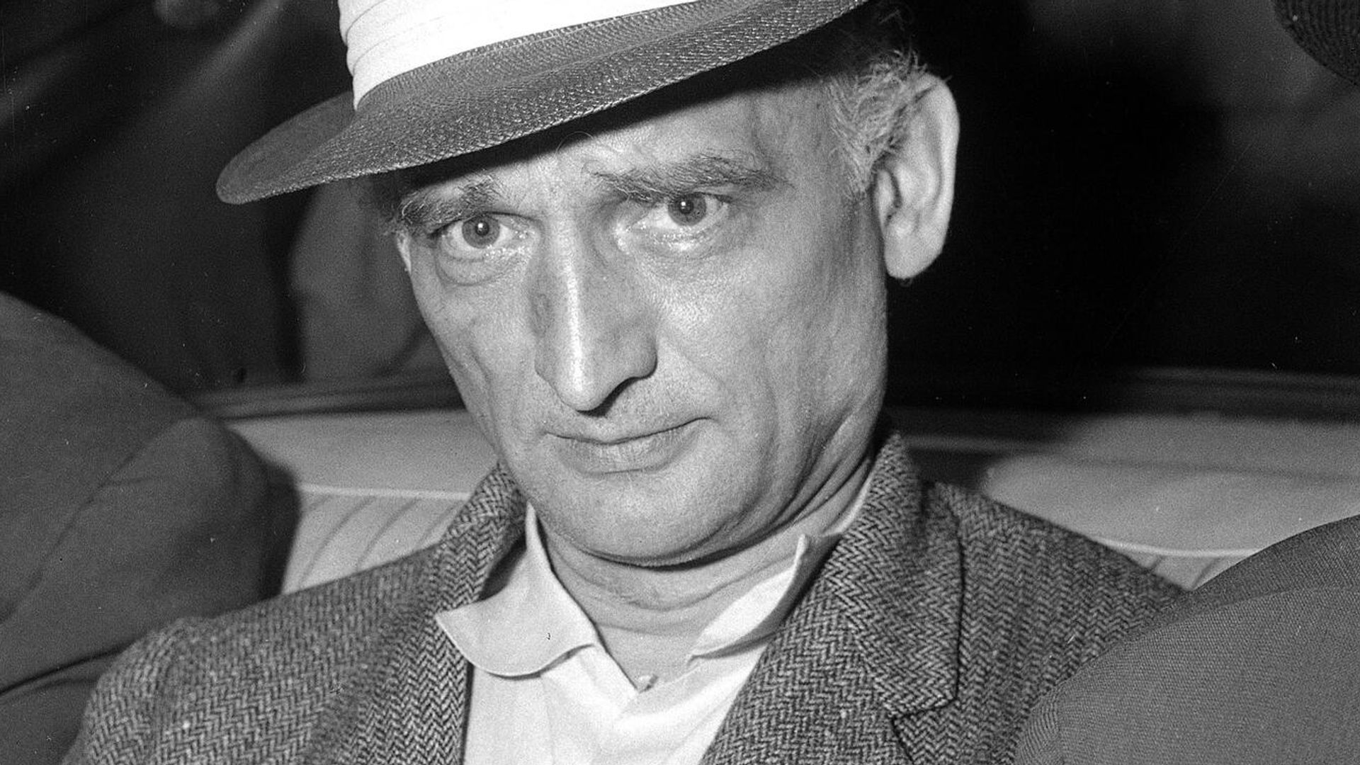 Рудольф Иванович Абель прибывает в Нью-Йорк из Техаса, 8 августа 1957 года Рудольф Иванович Абель прибывает в Нью-Йорк из Техаса, 8 августа 1957 года - РИА Новости, 1920, 11.07.2023