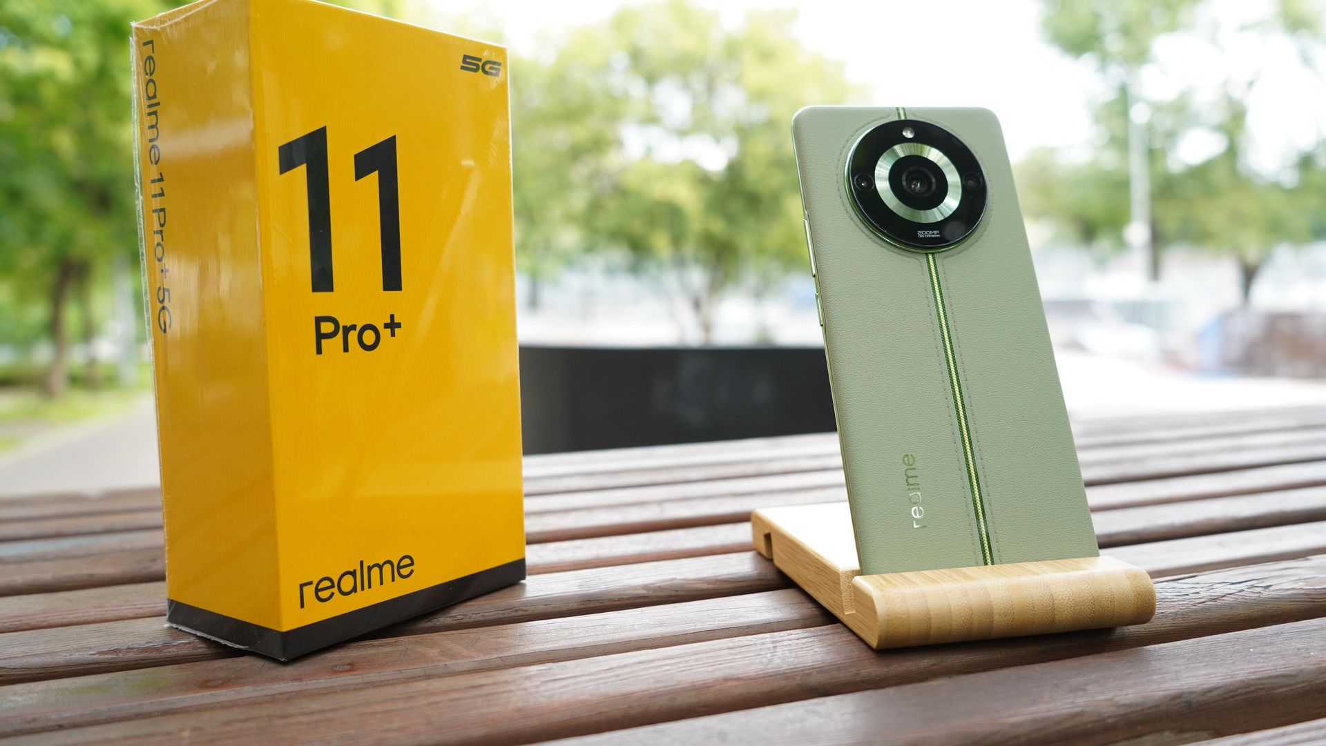 Обзор смартфонов realme 11 Pro и realme 11 Pro+: единство форм Обзор смартфонов realme 11 Pro и realme 11 Pro+: единство форм - РИА Новости, 1920, 12.07.2023