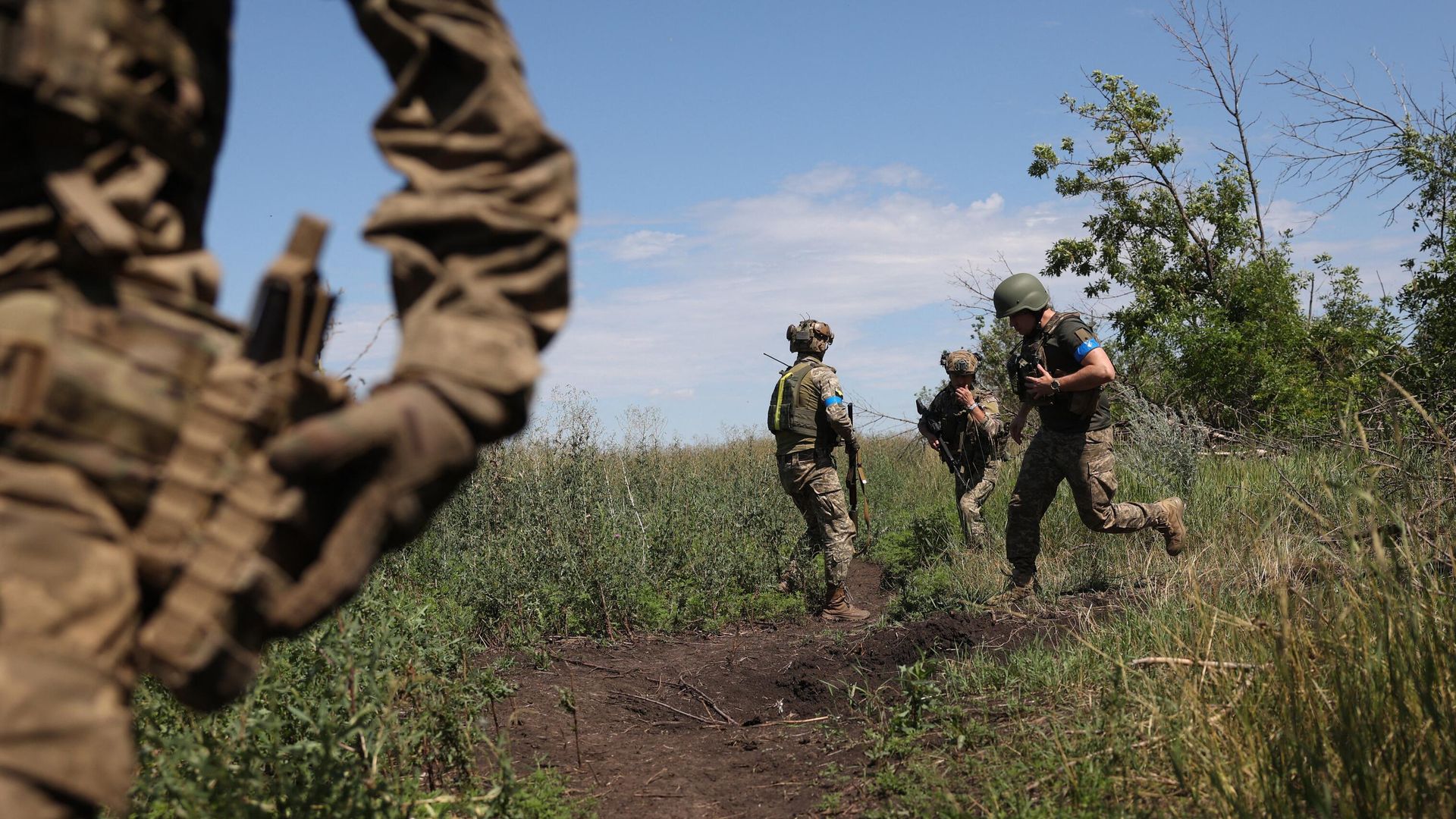 Украинские военнослужащие 22-й механизированной бригады на позиции Украинские военнослужащие 22-й механизированной бригады на позиции - РИА Новости, 1920, 14.07.2023