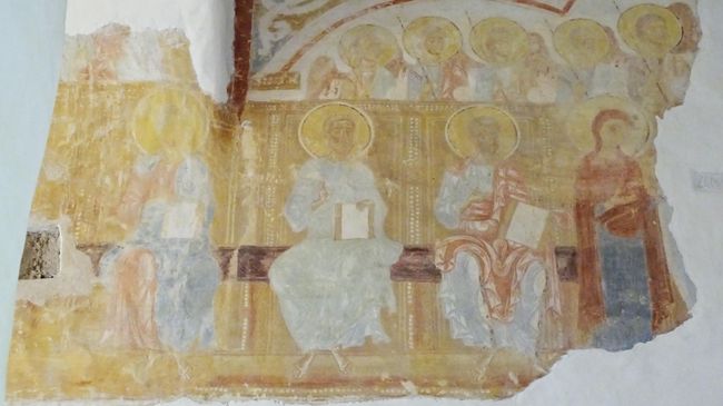 Георгиевская церковь, фрески XII века