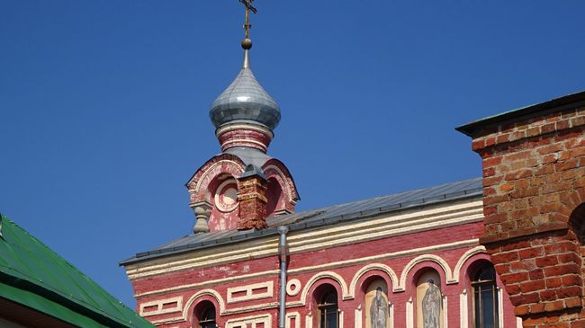 Никольский монастырь, Златоустовская церковь (1872 г.)