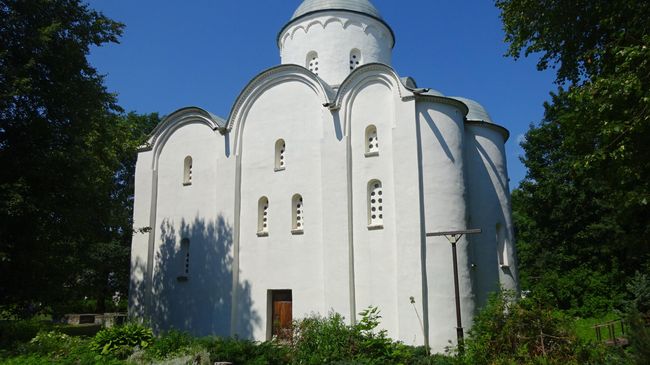 Успенский монастырь, церковь Успения Пресвятой Богородицы (XII век)