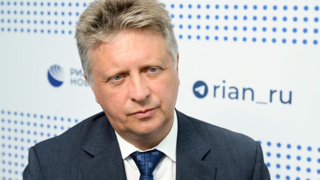 Максим Соколов Максим Соколов