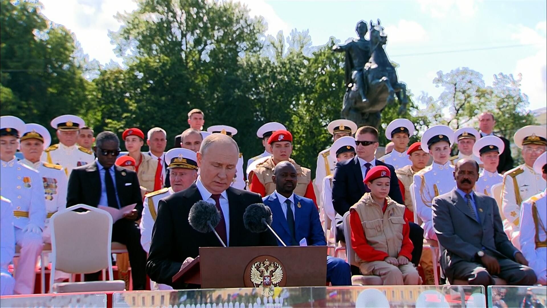 Речь Путина на параде по случаю Дня Военно-морского флота Речь Путина на параде по случаю Дня Военно-морского флота - РИА Новости, 1920, 30.07.2023