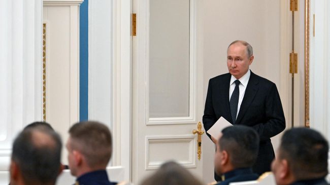 Президент России Владимир Путин на церемонии награждения государственными наградами Российской Федерации