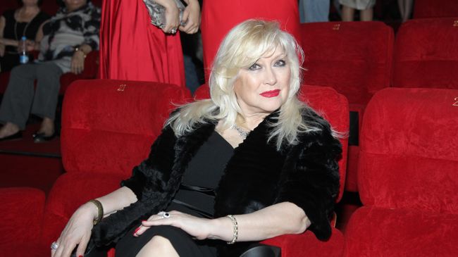 Актриса Ирина Мирошниченко