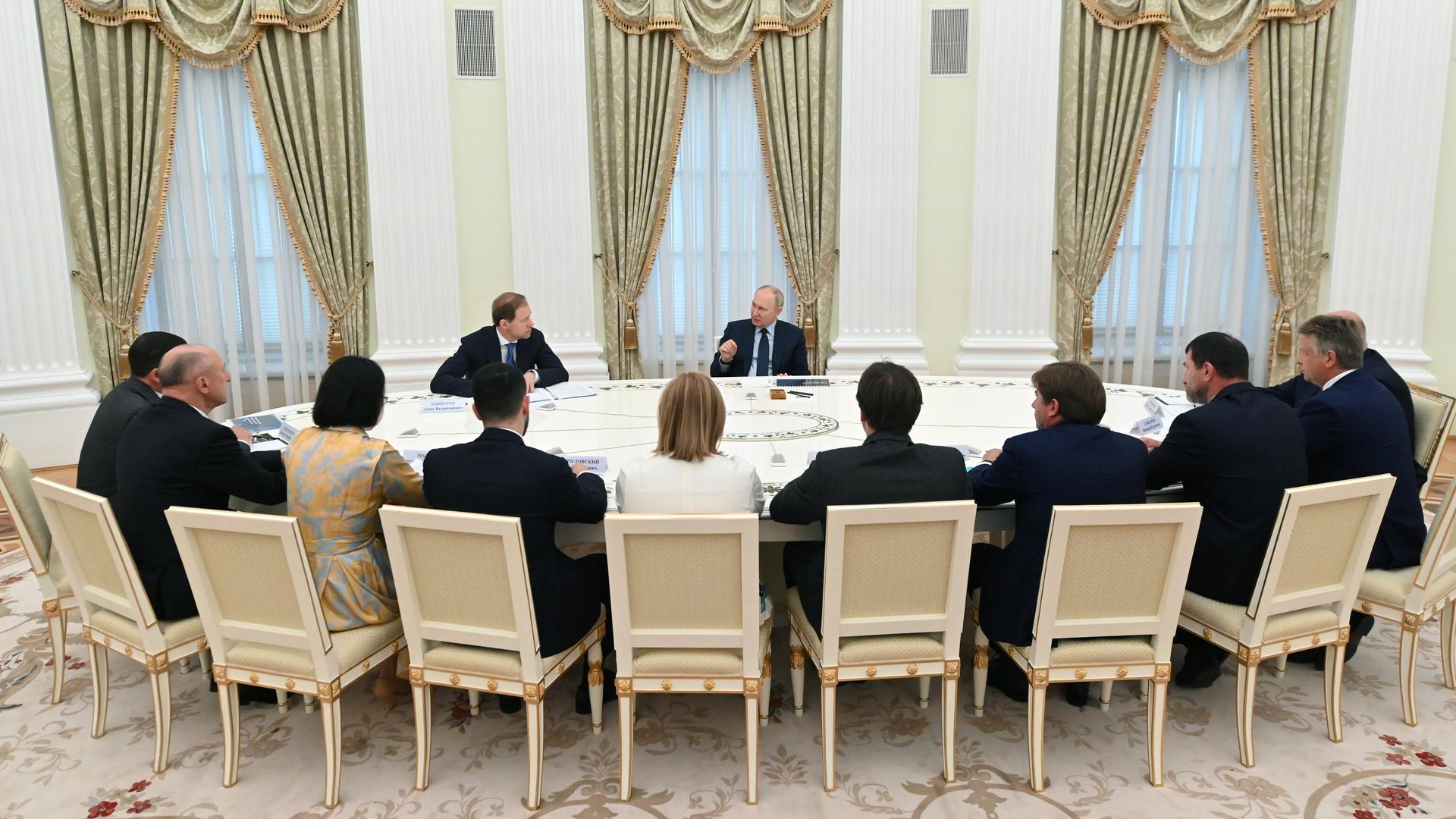 Президент РФ Владимир Путин на встрече с руководителями российских предприятий обрабатывающей промышленности - РИА Новости, 1920, 03.08.2023