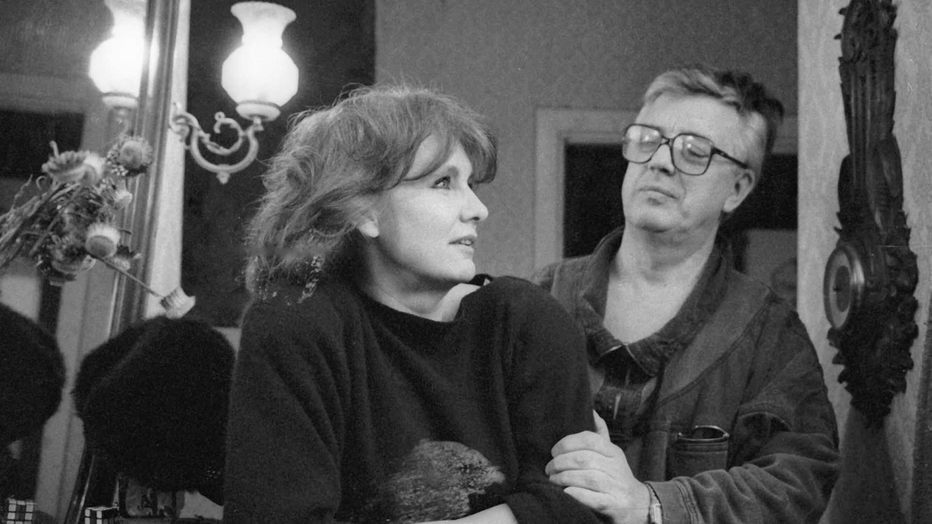 Композитор Раймонд Паулс и его жена Лана. 1989 Композитор Раймонд Паулс и его жена Лана. 1989 - РИА Новости, 1920, 04.08.2023