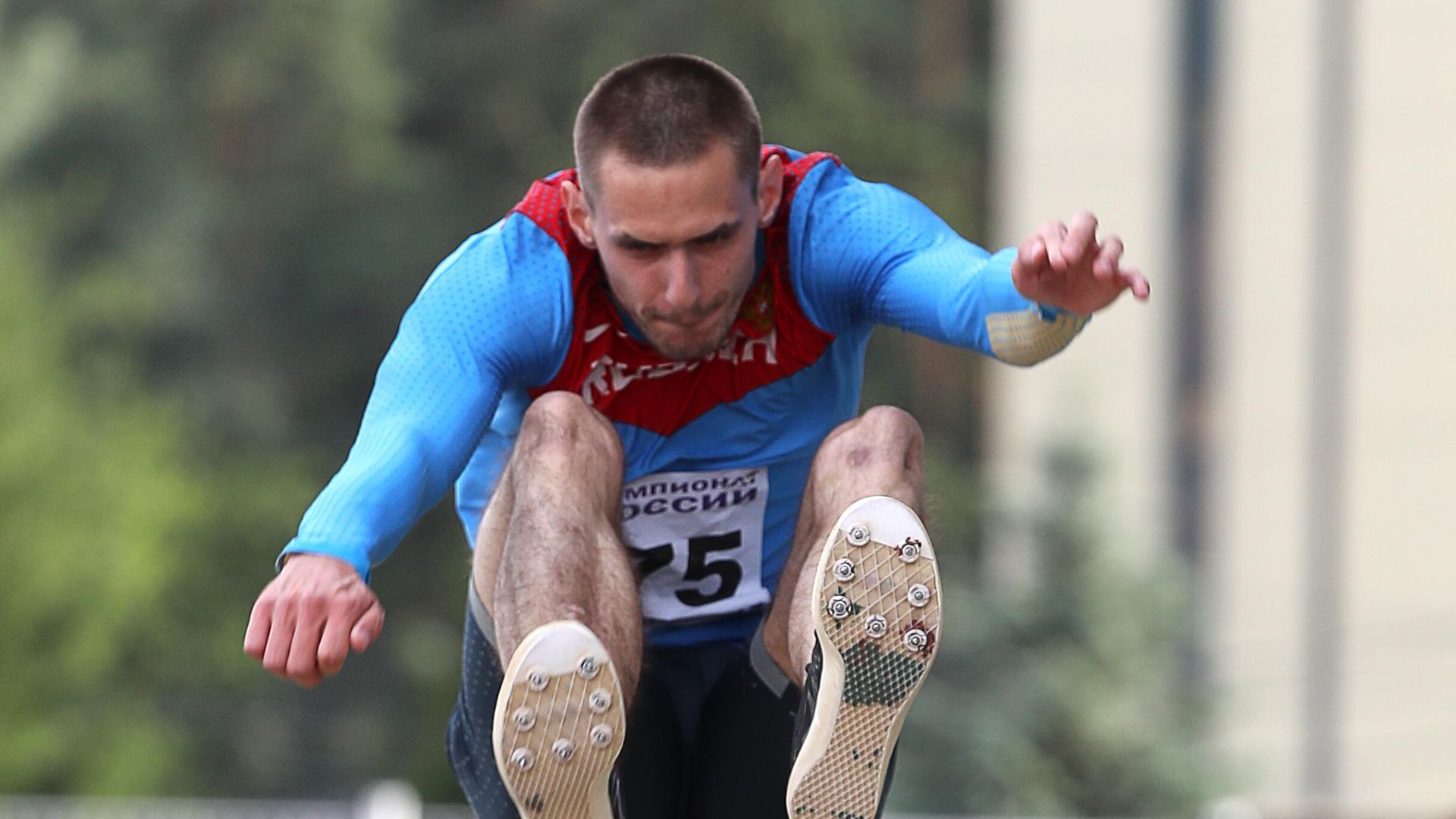 Артем Примак выполняет прыжок в длину на чемпионате России по легкой атлетике. Артем Примак выполняет прыжок в длину на чемпионате России по легкой атлетике. - РИА Новости, 1920, 04.08.2023
