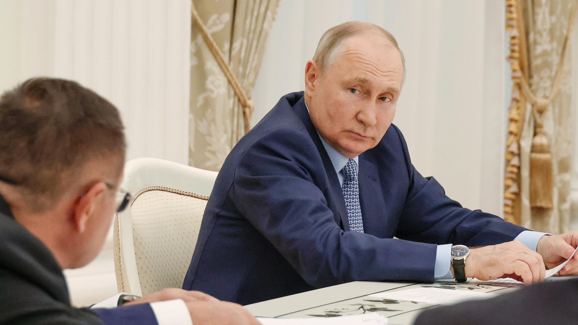 Президент РФ В. Путин провел совещание по вопросам развития строительной отрасли Президент РФ В. Путин провел совещание по вопросам развития строительной отрасли - РИА Новости, 1920, 08.08.2023