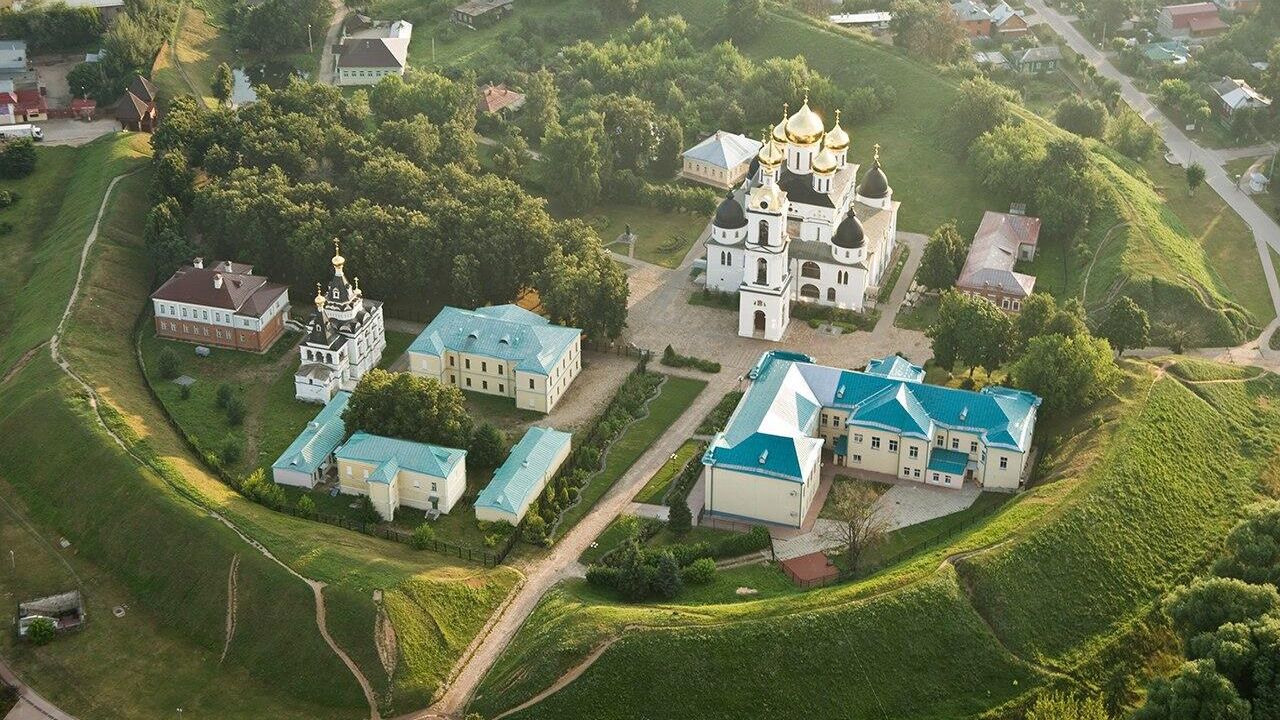 В Подмосковье заработал центр подготовки кадров в сфере индустрии туризма В Подмосковье заработал центр подготовки кадров в сфере индустрии туризма - РИА Новости, 1920, 11.08.2023