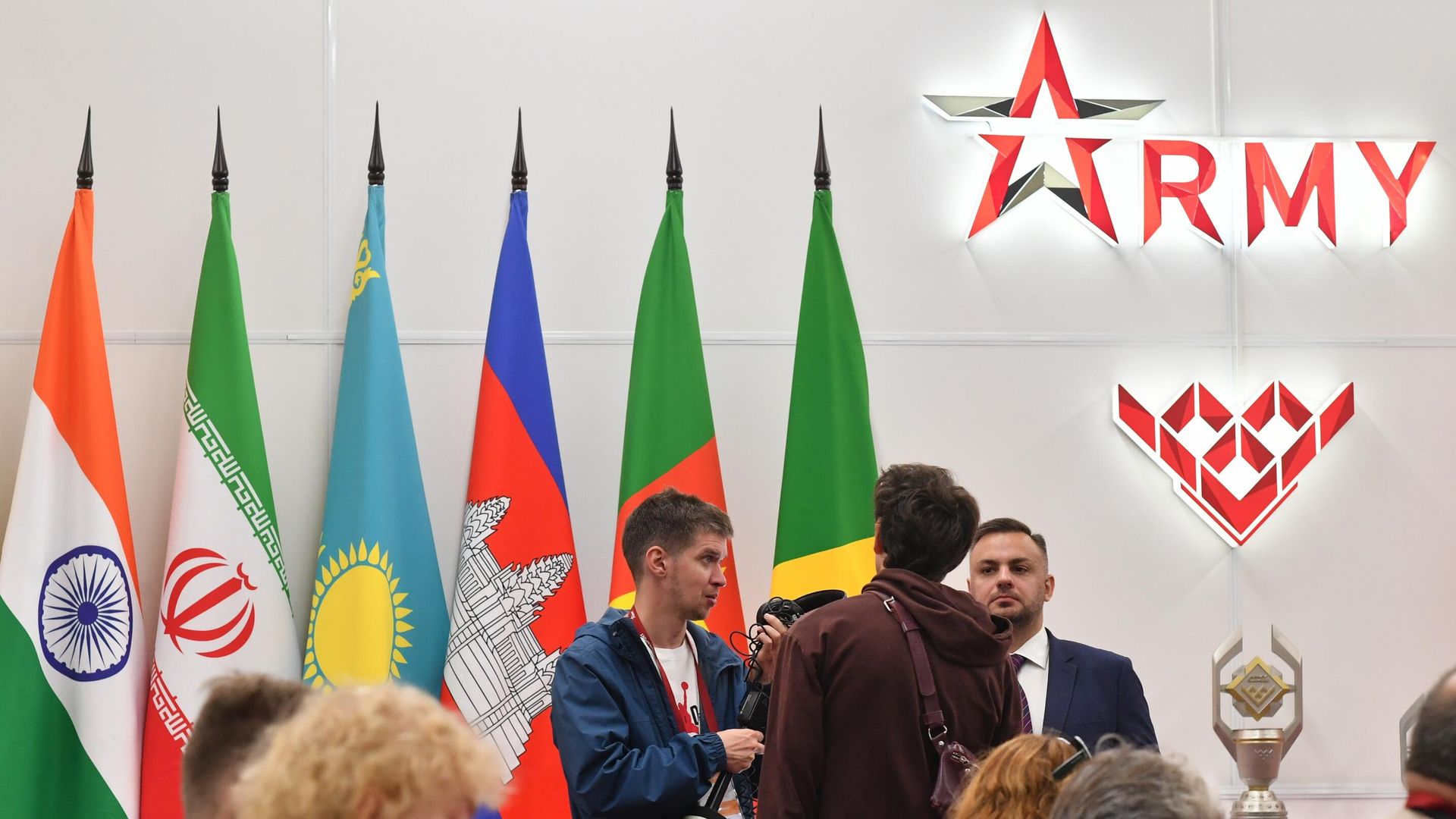 В пресс-центре на Международном военно-техническом форуме АРМИЯ-2023 в Конгрессно-выставочном центре Патриот В пресс-центре на Международном военно-техническом форуме АРМИЯ-2023 в Конгрессно-выставочном центре Патриот - РИА Новости, 1920, 14.08.2023