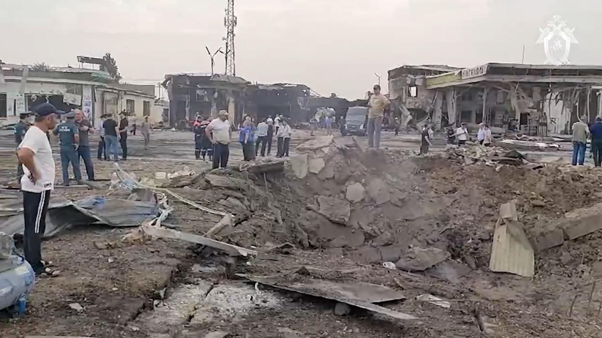 Следственные действия на месте происшествия в Махачкале Следственные действия на месте происшествия в Махачкале - РИА Новости, 1920, 15.08.2023