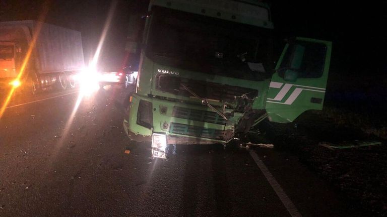 Последствия ДТП на 809 км автодороги Р-22 Каспий в Волгоградской области Последствия ДТП на 809 км автодороги Р-22 Каспий в Волгоградской области