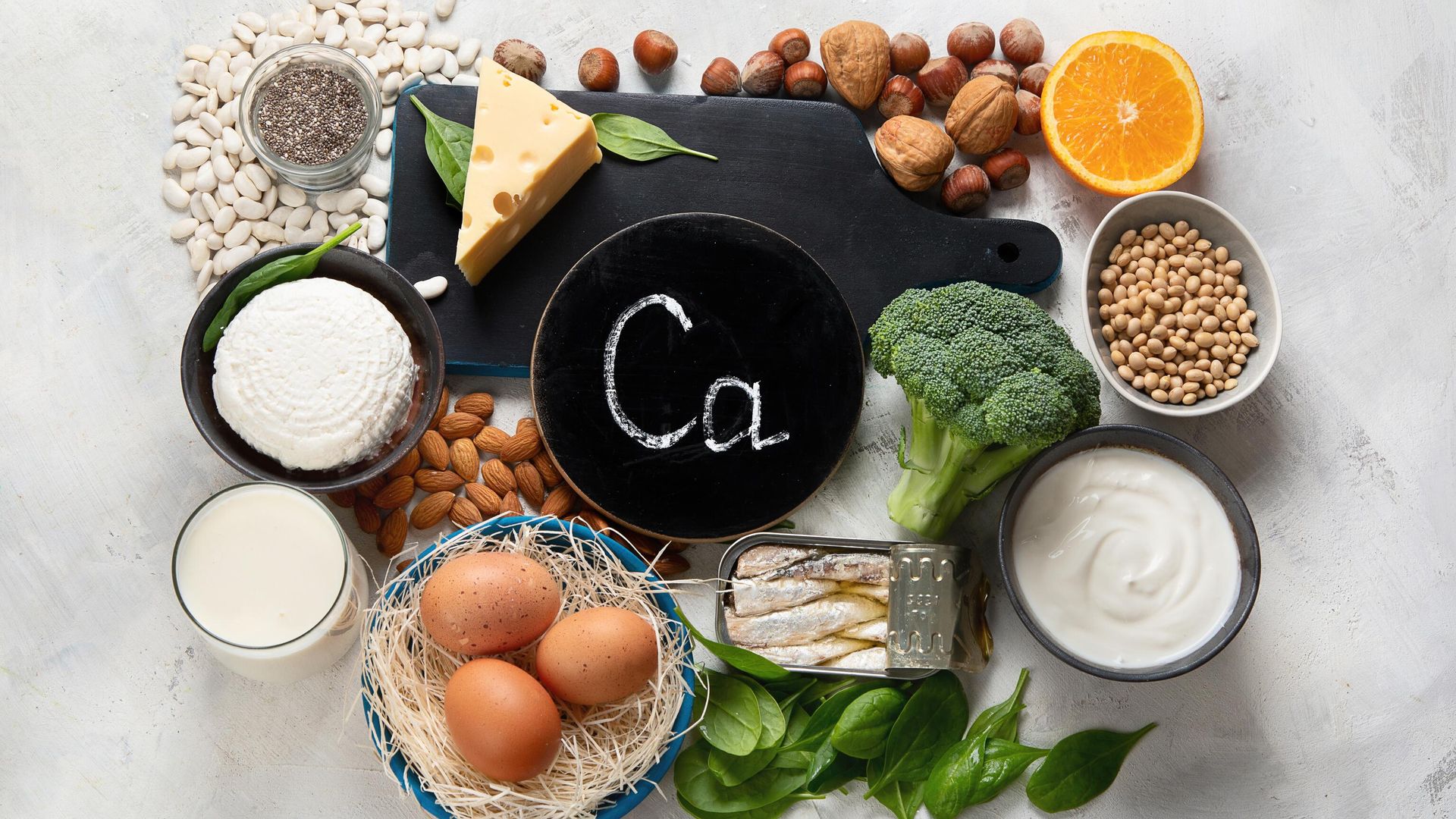 Продукты с высоким содержанием кальция Продукты с высоким содержанием кальция - РИА Новости, 1920, 18.08.2023