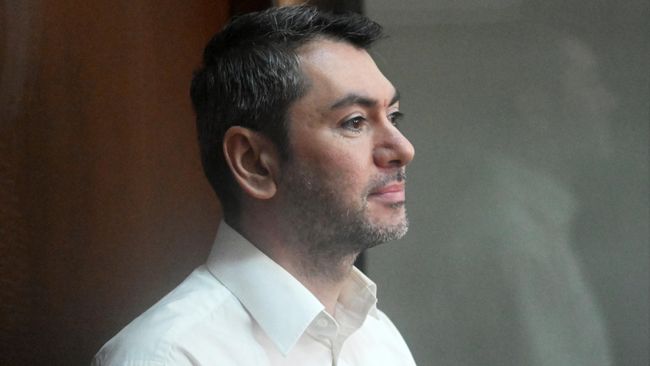 Сопредседатель движения Голос* (признано Минюстом иноагентом) Григорий Мельконьянц в Басманном суде Москвы