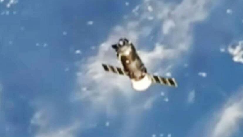 Завершение космического полета грузового корабля Прогресс МС-22 Завершение космического полета грузового корабля Прогресс МС-22 - РИА Новости, 1920, 21.08.2023