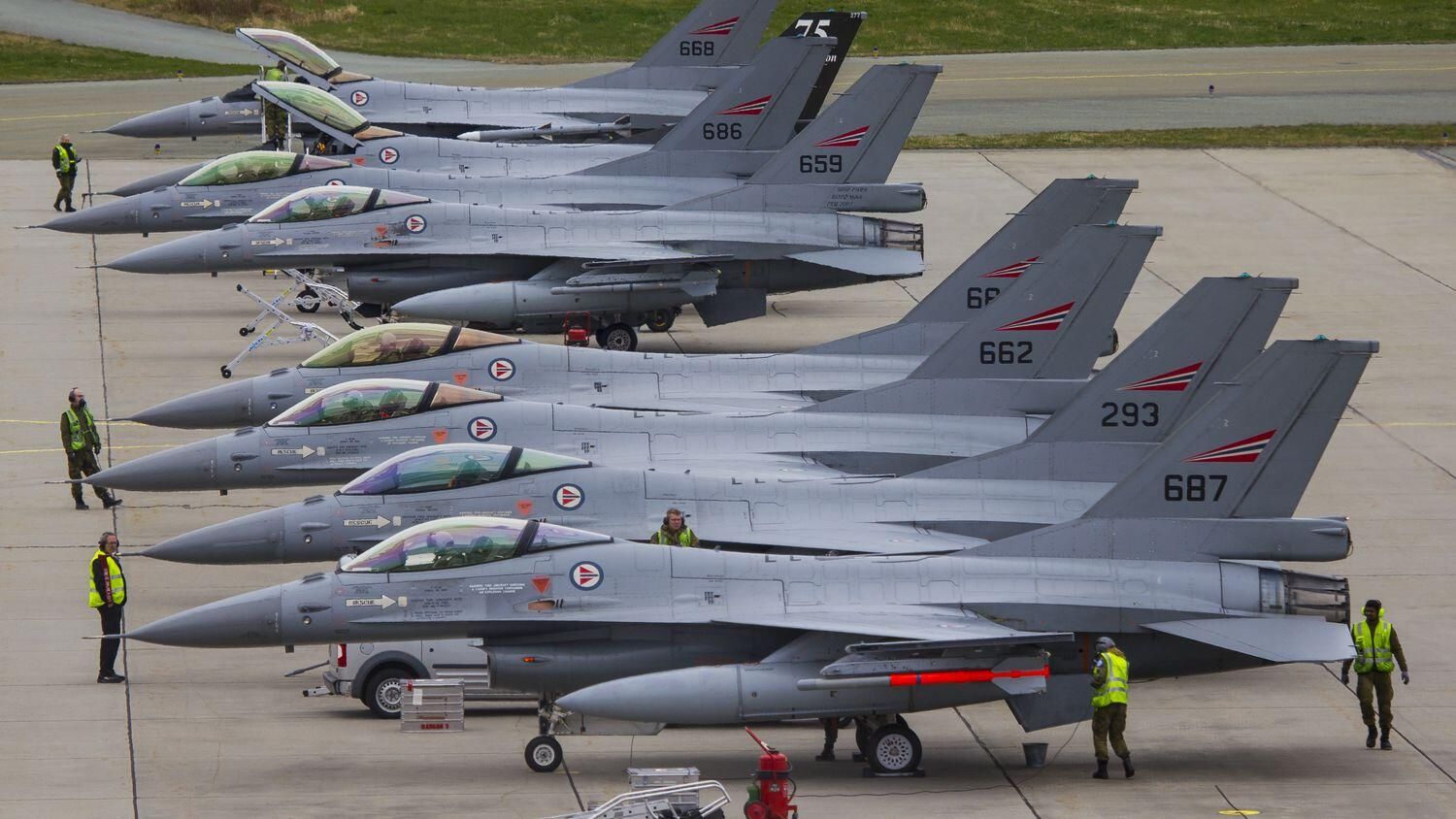 Истребители F-16 ВВС Норвегии Истребители F-16 ВВС Норвегии - РИА Новости, 1920, 28.03.2024