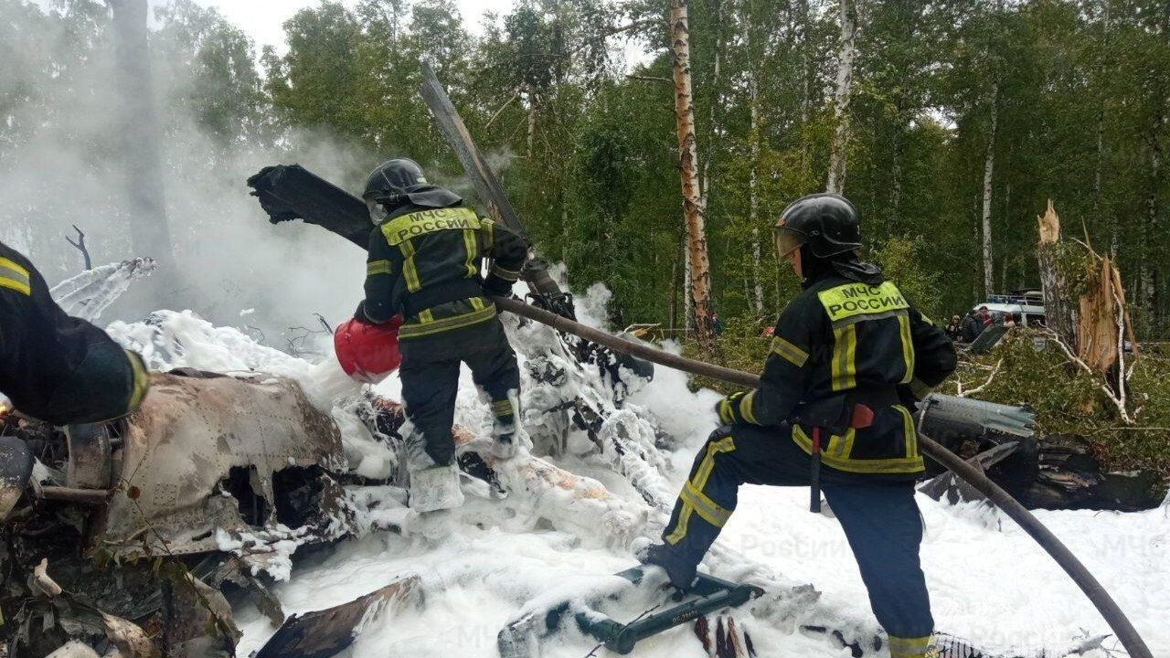 Место крушения вертолета Ми-8 в Челябинской области Место крушения вертолета Ми-8 в Челябинской области - РИА Новости, 1920, 29.08.2023