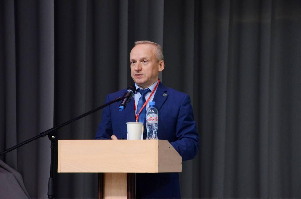 Ректор НГПУ Алексей Дмитриевич Герасёв Ректор НГПУ Алексей Дмитриевич Герасёв - РИА Новости, 1920, 30.08.2023